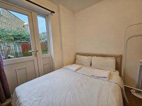 London E14 Rooms